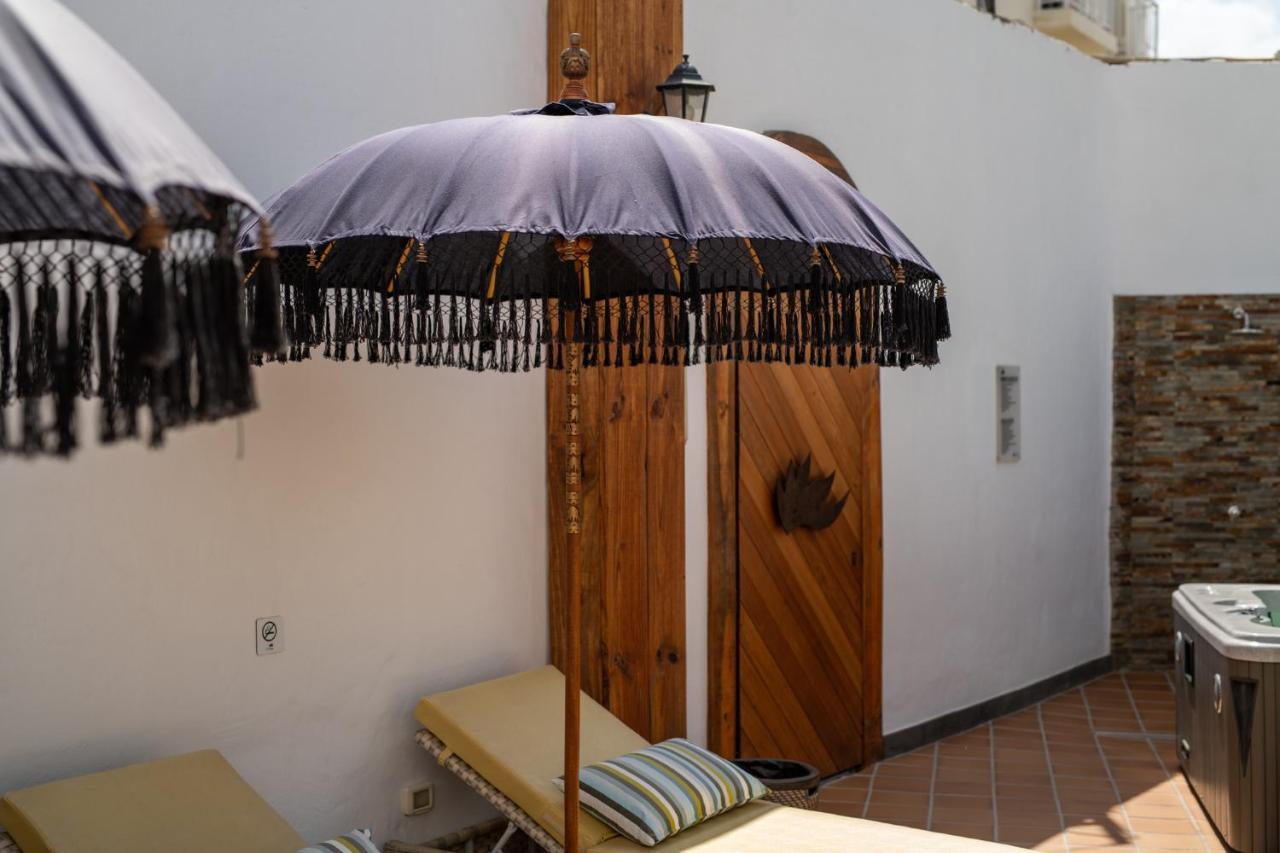 El Charco Suites Arrecife  Exteriör bild