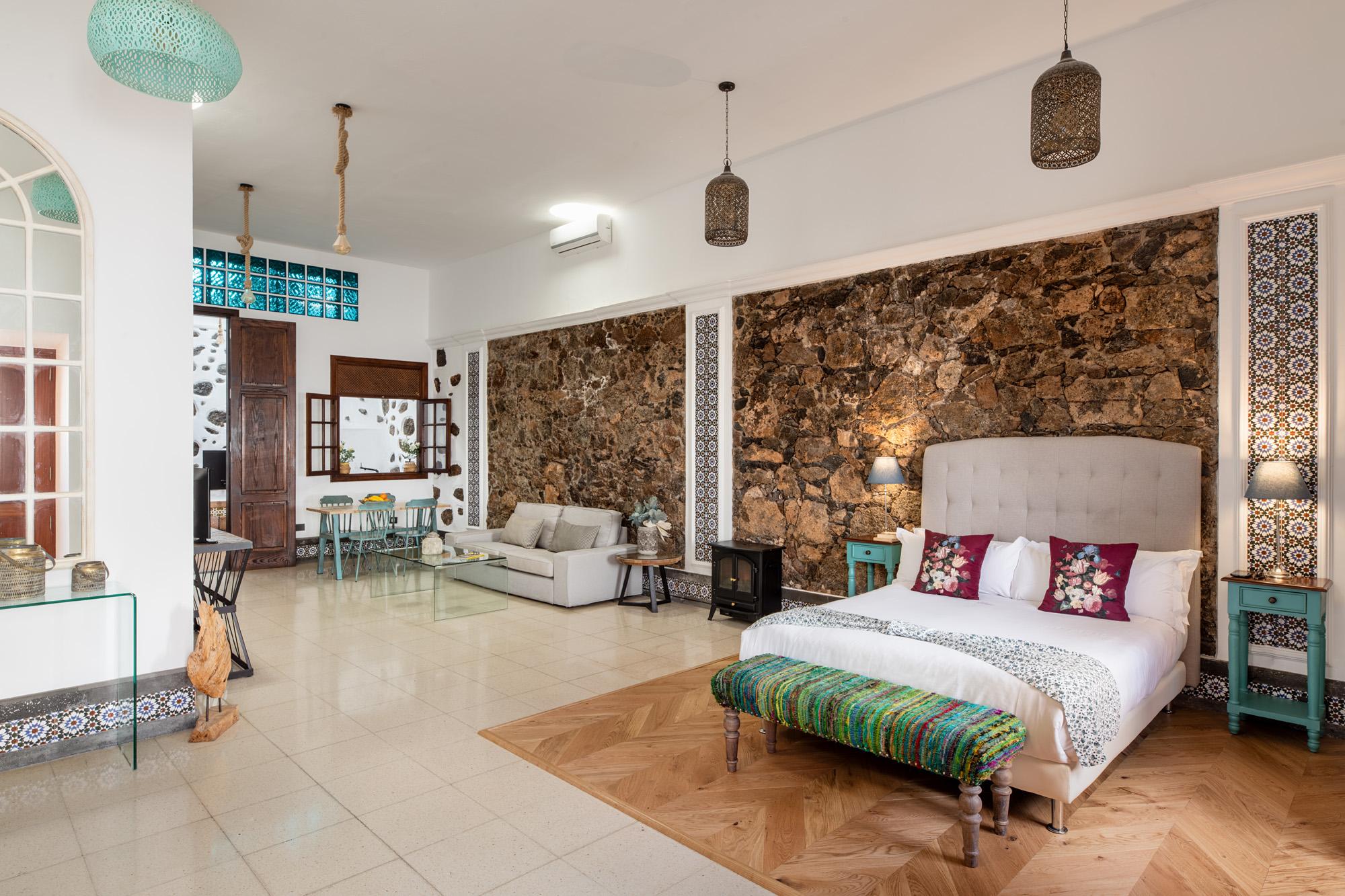 El Charco Suites Arrecife  Exteriör bild