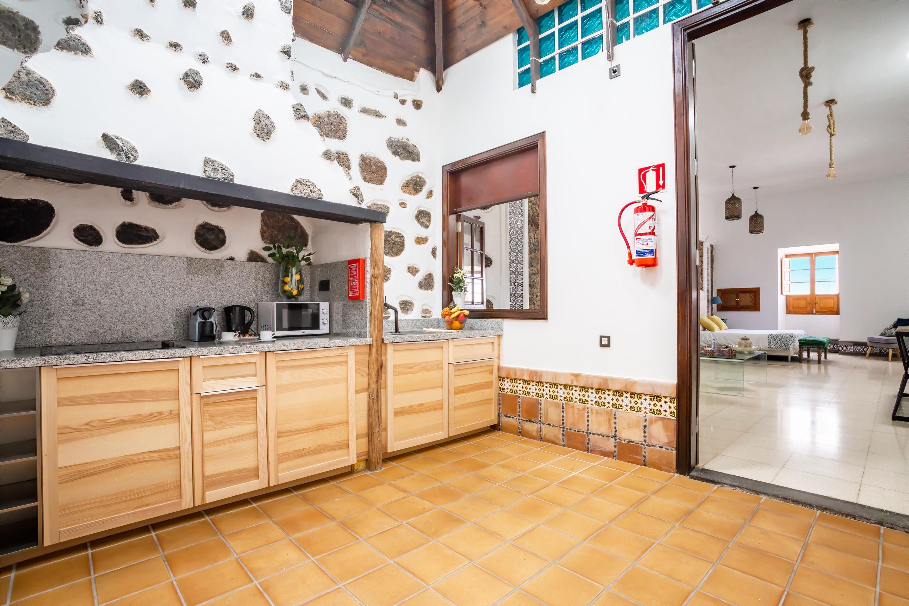 El Charco Suites Arrecife  Exteriör bild